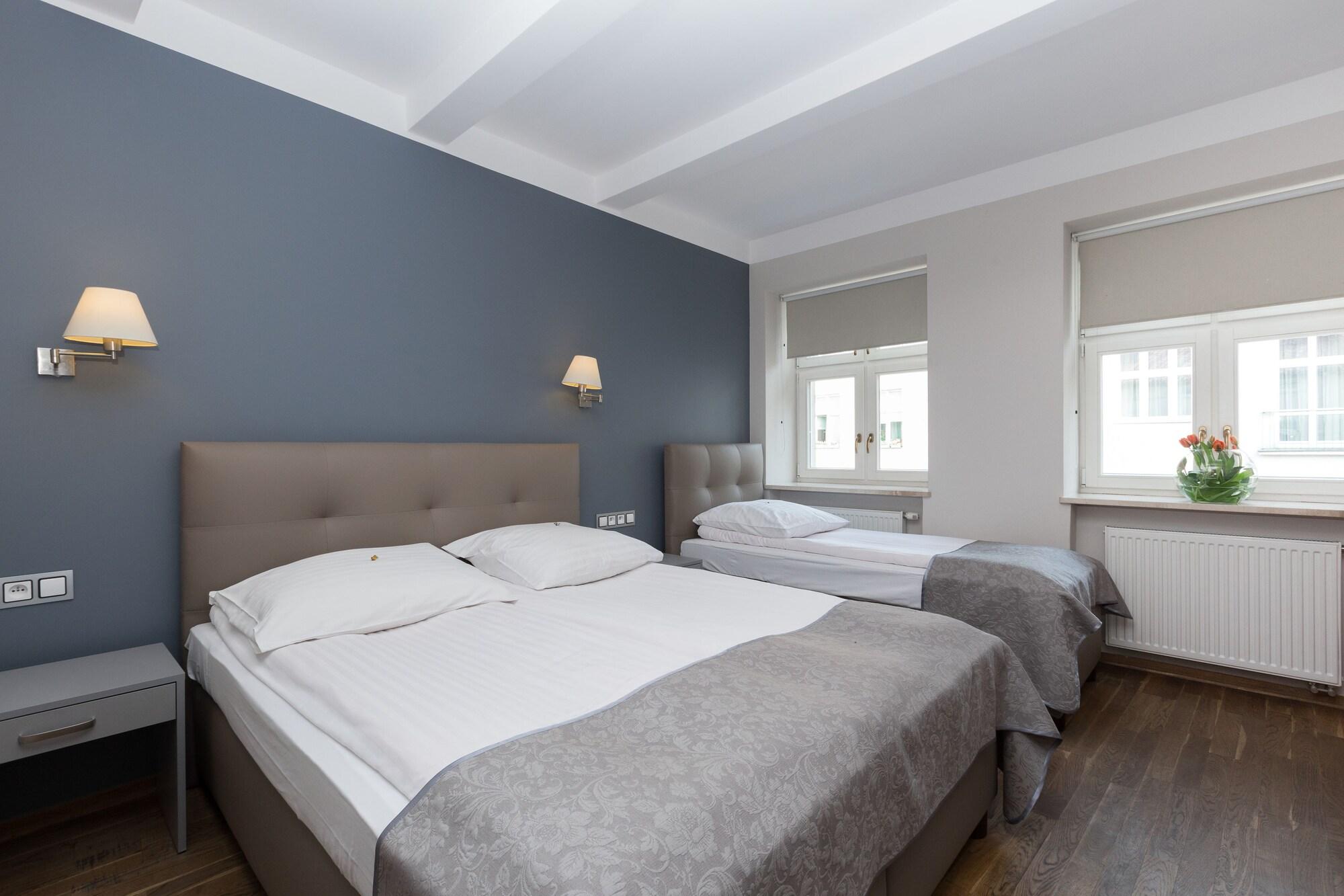 Hotel Floryan Old Town Краков Экстерьер фото