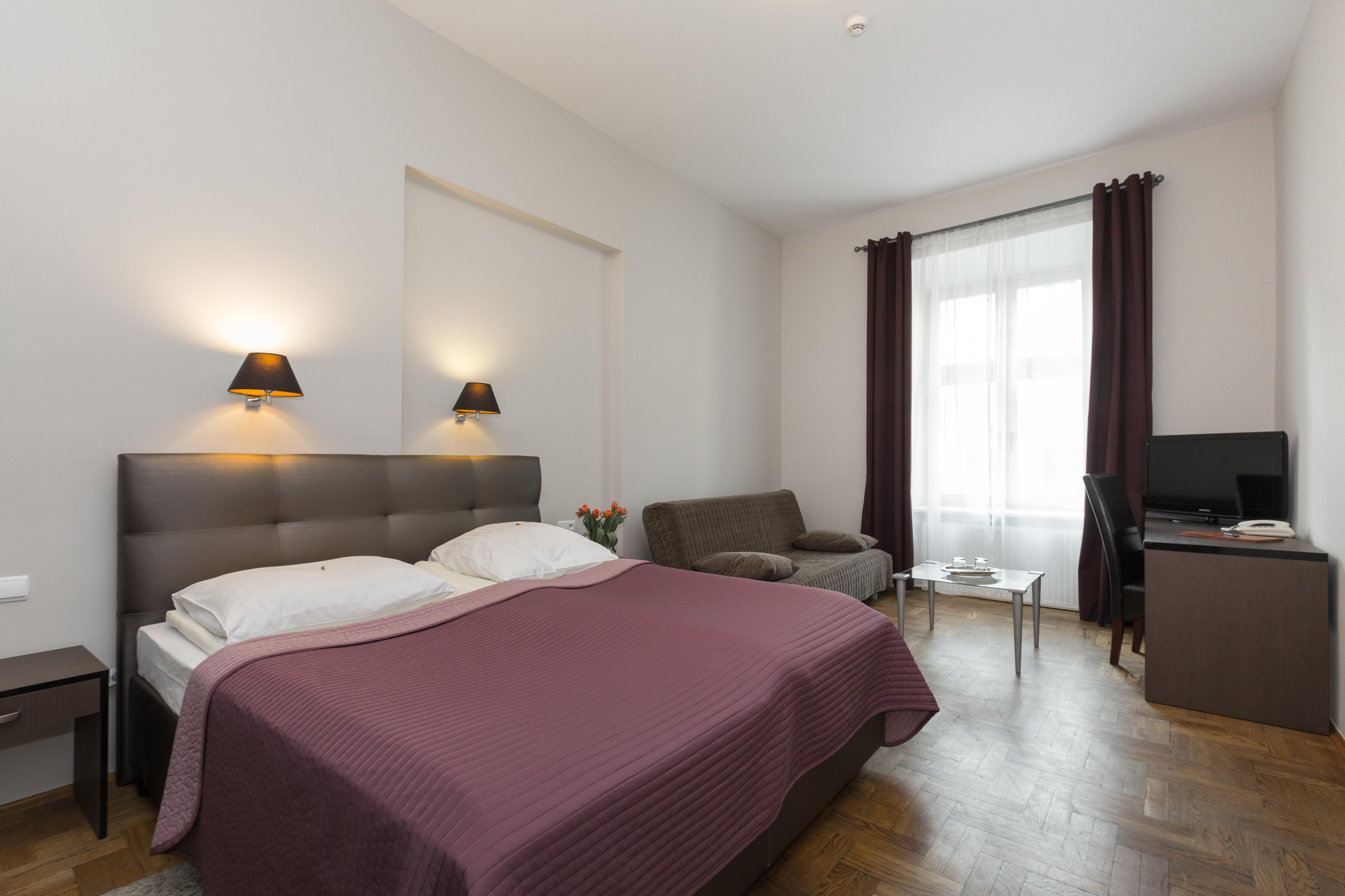 Hotel Floryan Old Town Краков Экстерьер фото